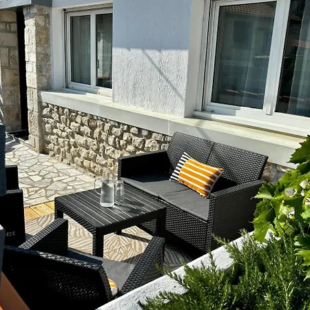 别墅 L'embellie - Maison Rochelaise Avec Terrasse *